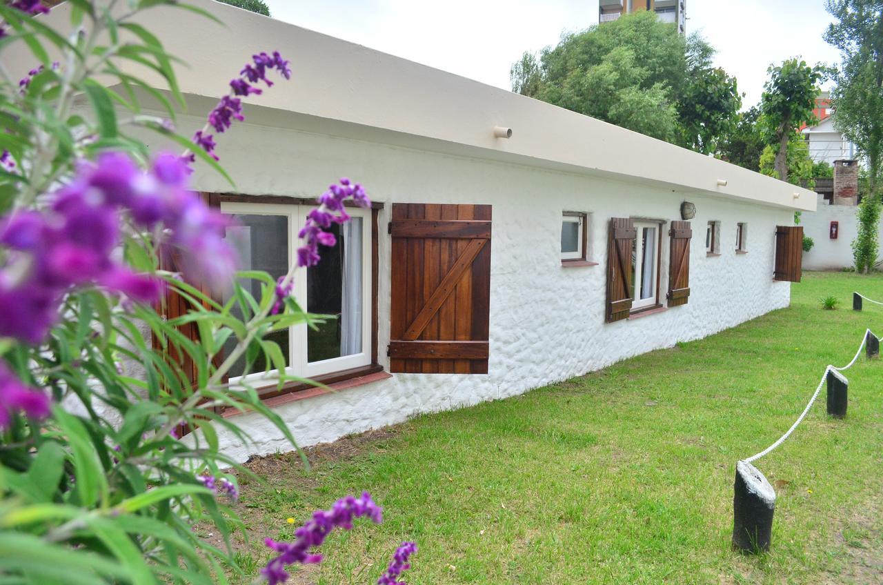 Hosteria Sajonia Villa Gesell Extérieur photo