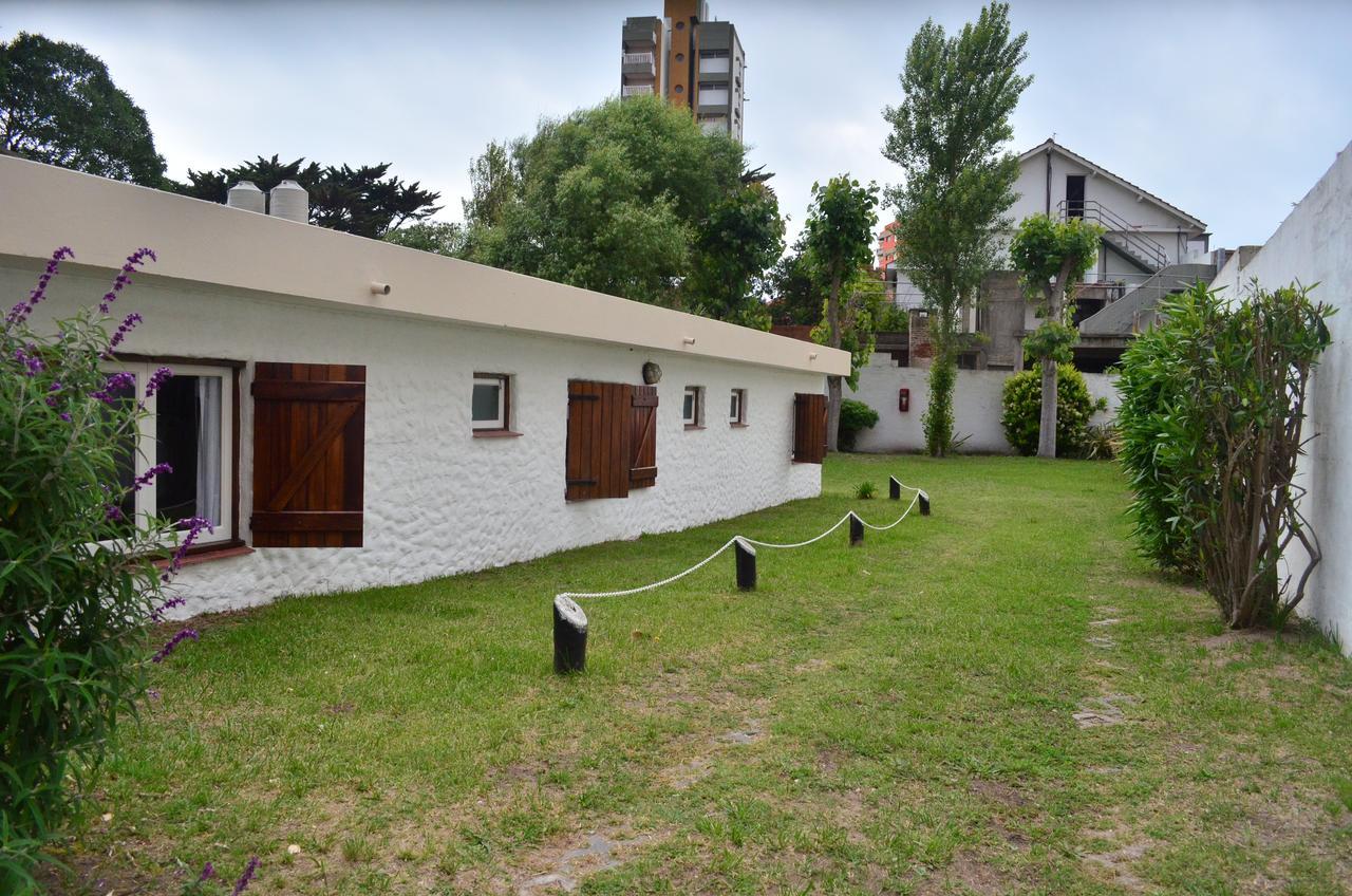 Hosteria Sajonia Villa Gesell Extérieur photo