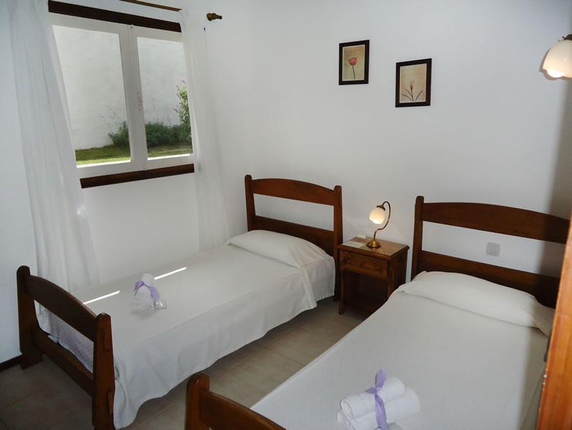 Hosteria Sajonia Villa Gesell Extérieur photo